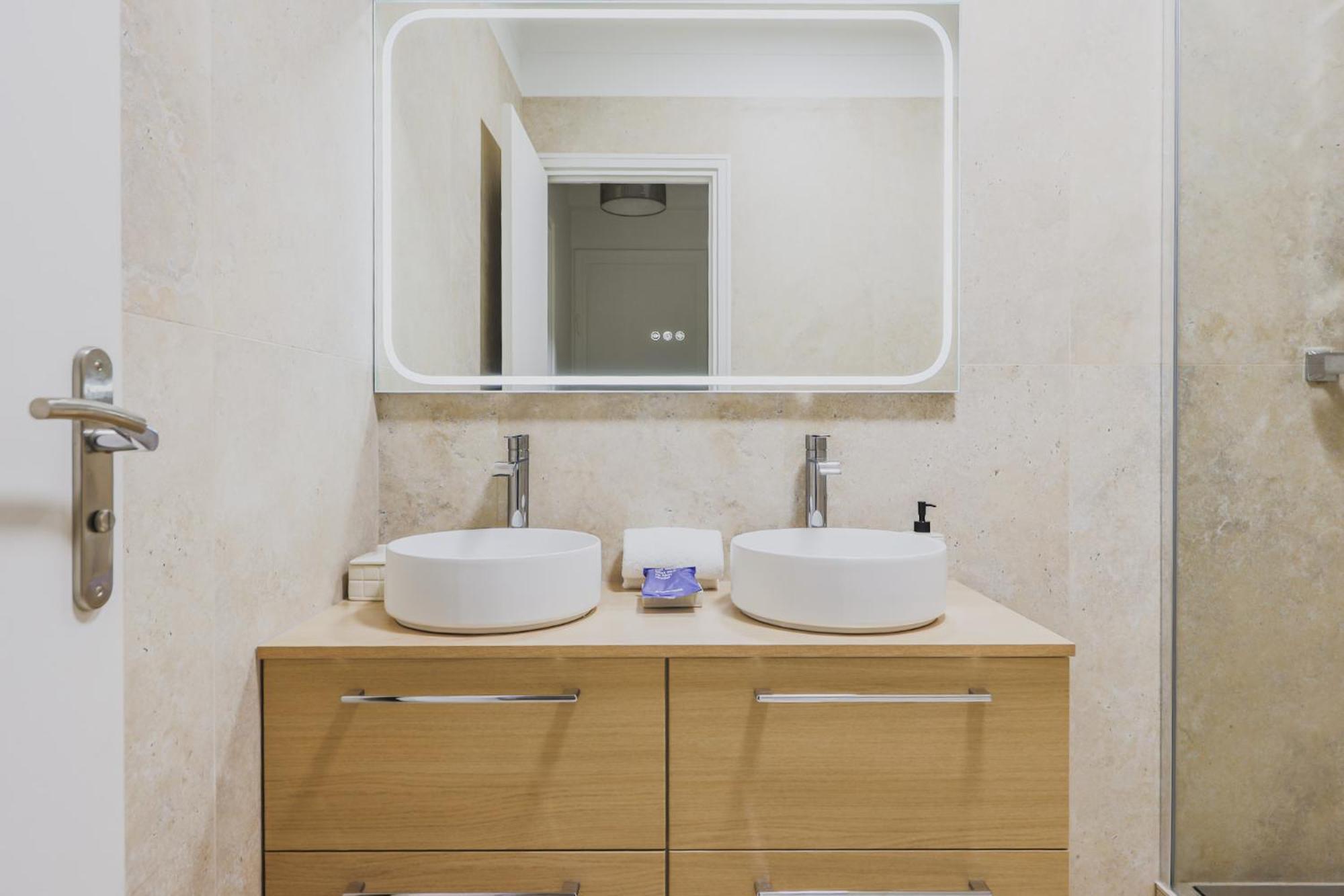 Apartment Wonderfull - 1br-6p - Eiffel Tower *